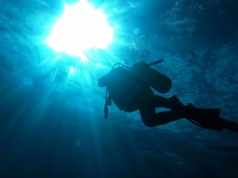 喂汽车：宝马X1新能源能耗花费测试，实际油耗、电耗、花费多少？